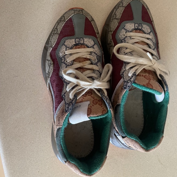 Gucci sneaker - Picture 1 of 3
